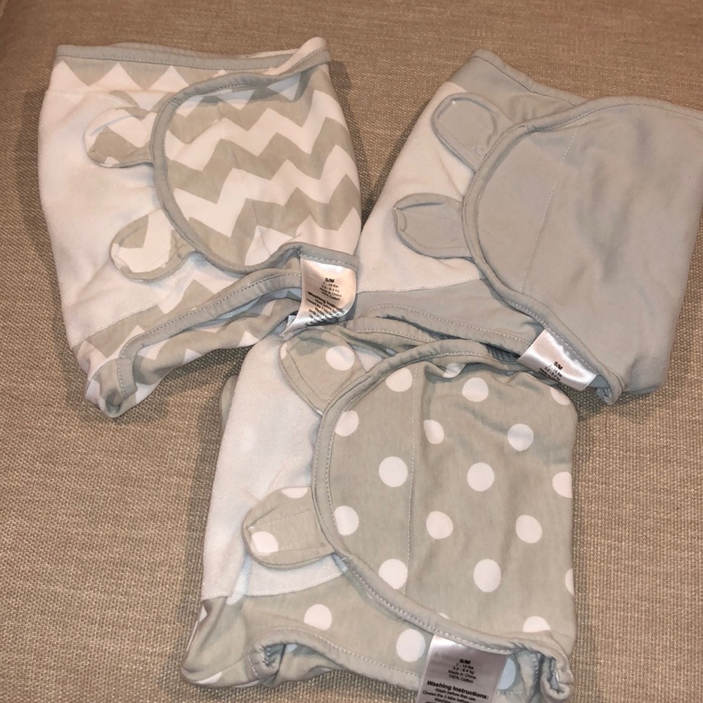 Comfy cubs swaddle blanket